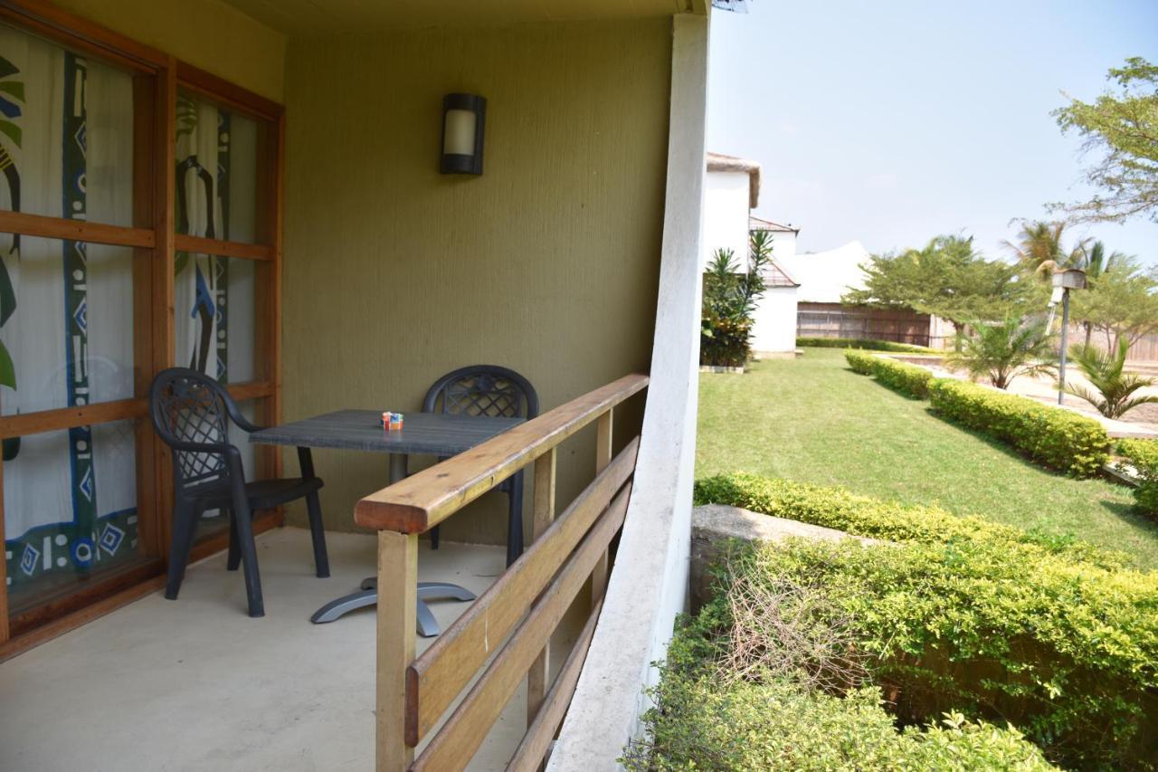 Hotel Club Du Lac Tanganyika Bujumbura Kültér fotó
